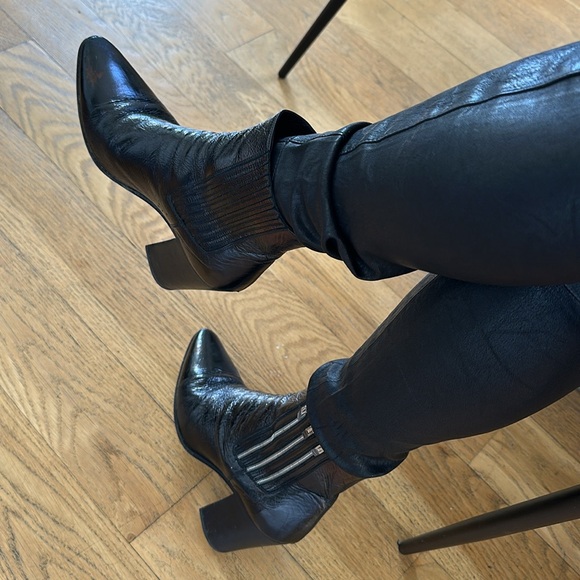 Yves Saint Laurent Black Ankle Boots, Size 37 - Picture 2 of 14